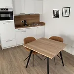 דירה Outlet Business Zentral Modern