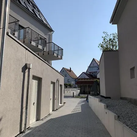 Outlet Business Zentral Modern Apartamento Metzingen (Tubingen)