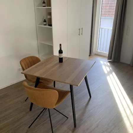 Outlet Business Zentral Modern Apartamento